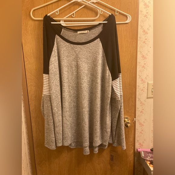 Chance or Fate Women’s light weight micro fleece sweater 3XL - Picture 1 of 7